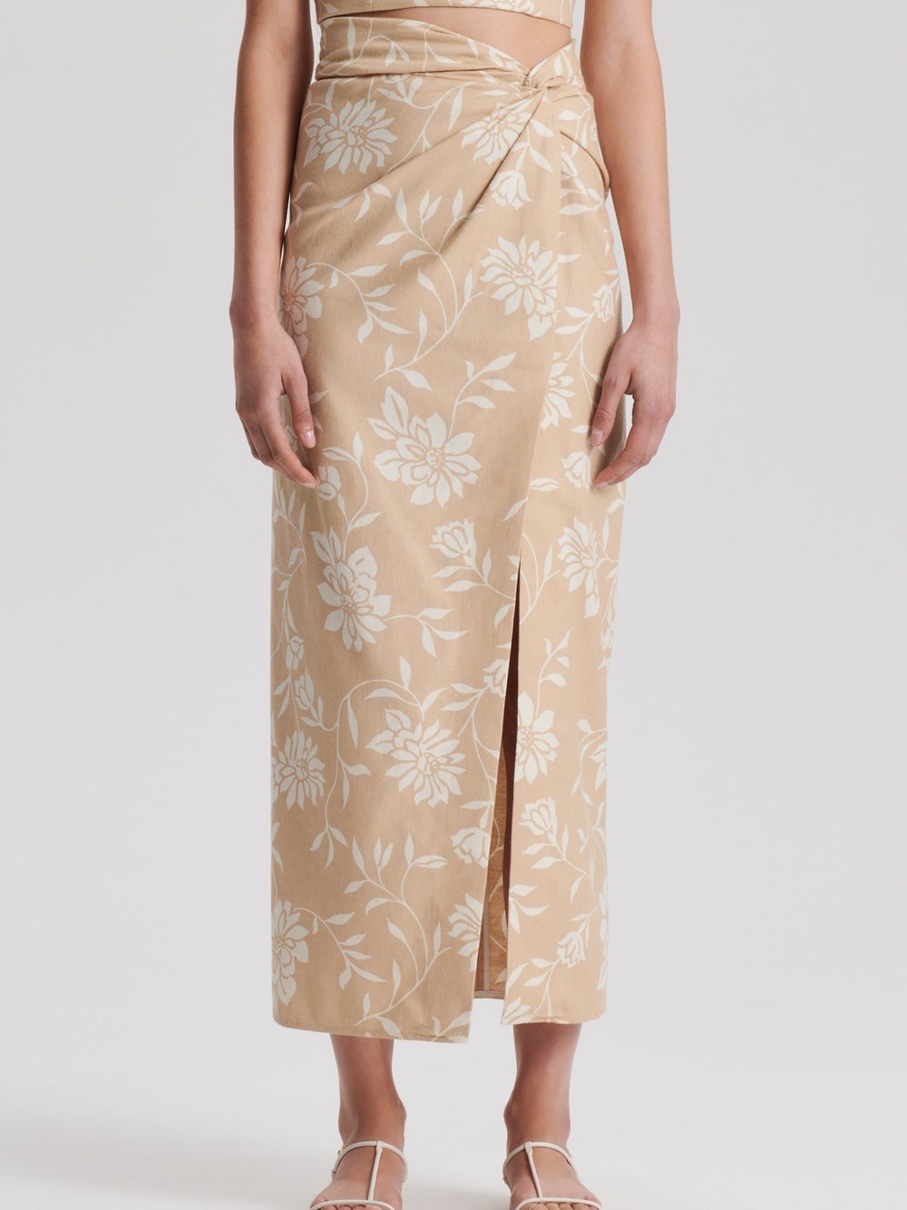 Scanlan Theodore Cream and Tan Floral Wrap Skirt